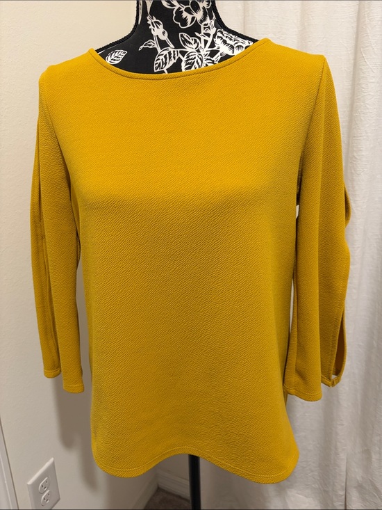Green Envelope Tops - Green Envelope Mustard Textured Boatneck Long Sleeve Top